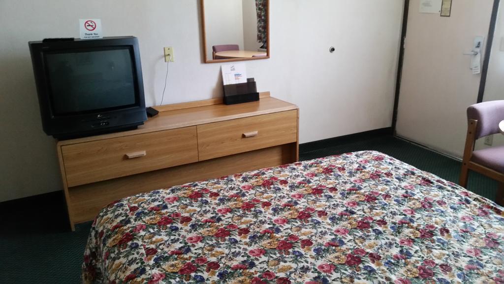 Economy Hotel 2*